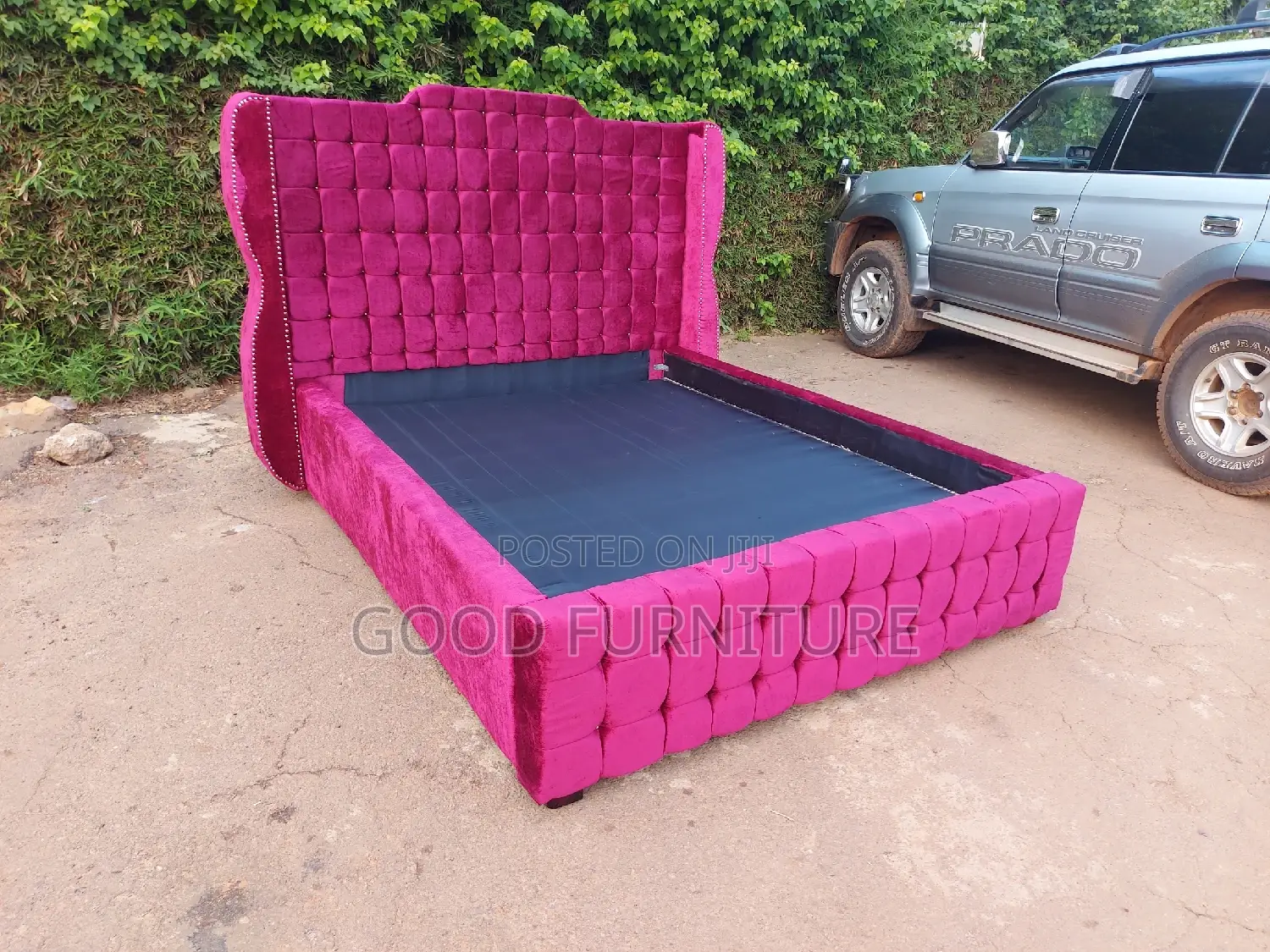 Stunning 5X6 King-Type Bed