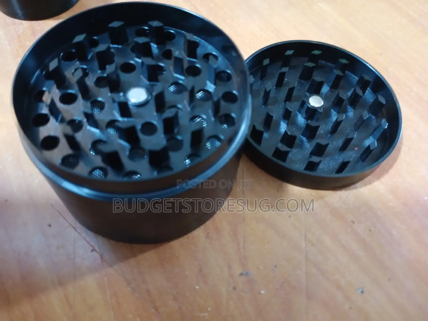 Metallic 63mm Grinder