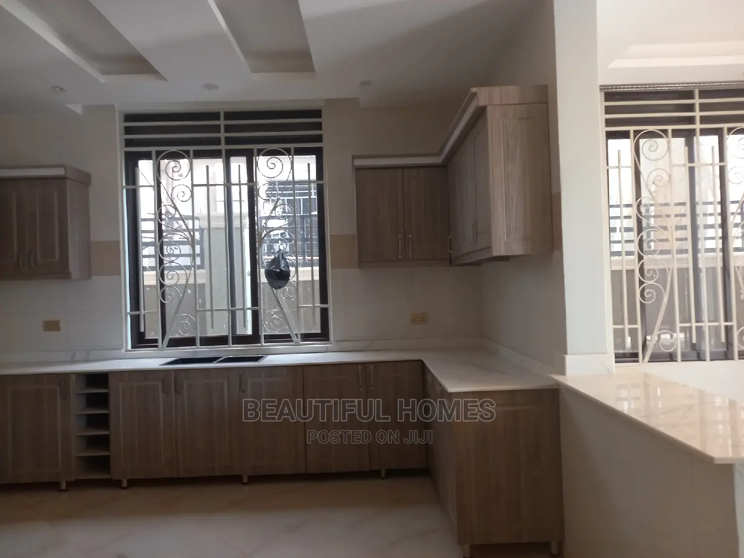 Furnished 6bdrm Duplex in Kira Town, Nakawa for sale