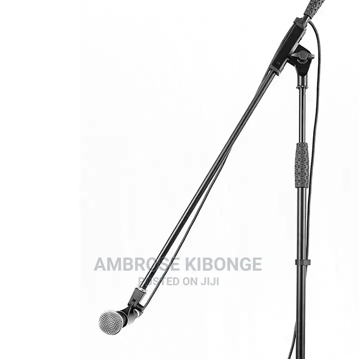 Straight Quick Release Tripod Adjustable Microphone Stand.