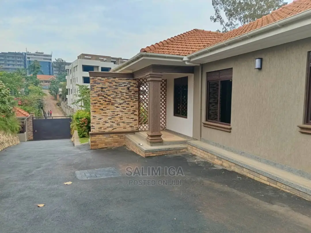 3bdrm Bungalow in Kololo Property, Central Division for rent