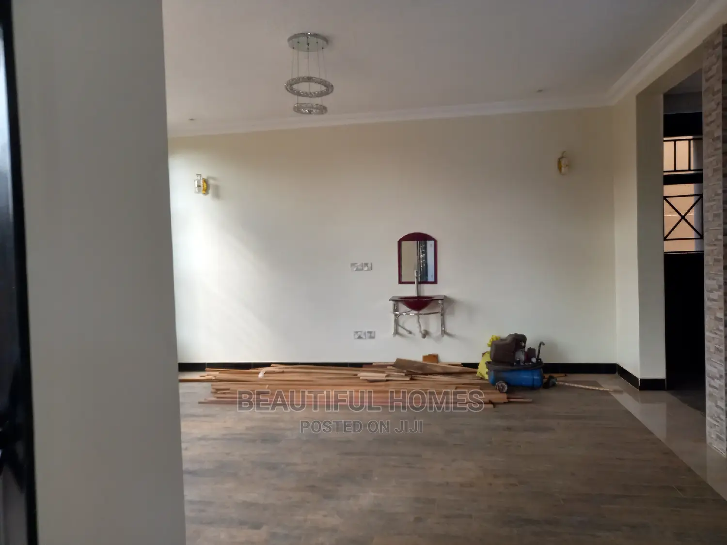 Furnished 6bdrm Duplex in Kira Posh, Nakawa for sale