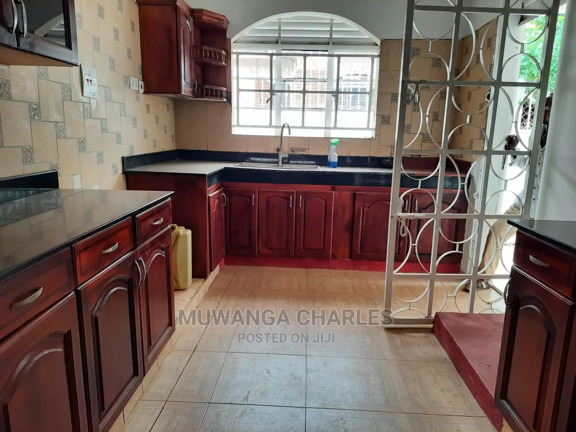 3bdrm Bungalow in Fs Properties Ltd, Division A for rent