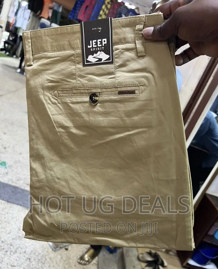 Men's Designer Stretching Non-Fading Khaki Pants- Brown
