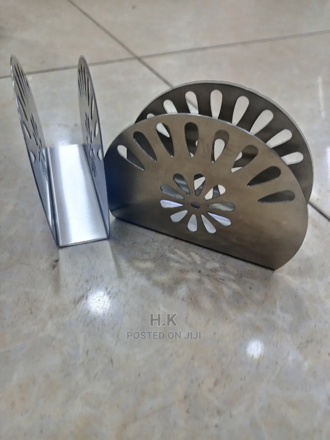 Serviette Holder