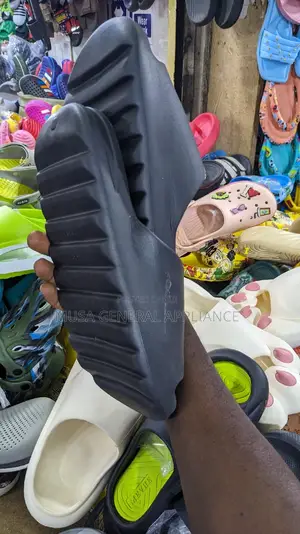 Louis and Crocs