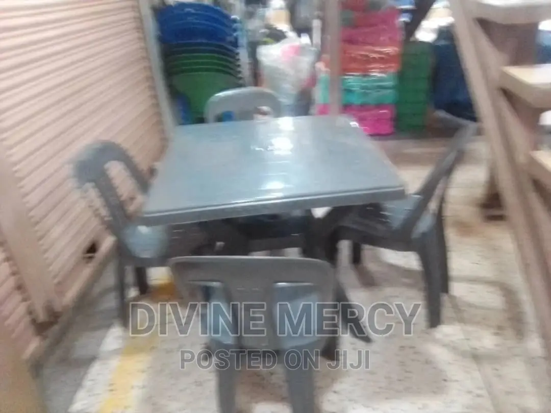 Aset of Plastic Table and Chairs