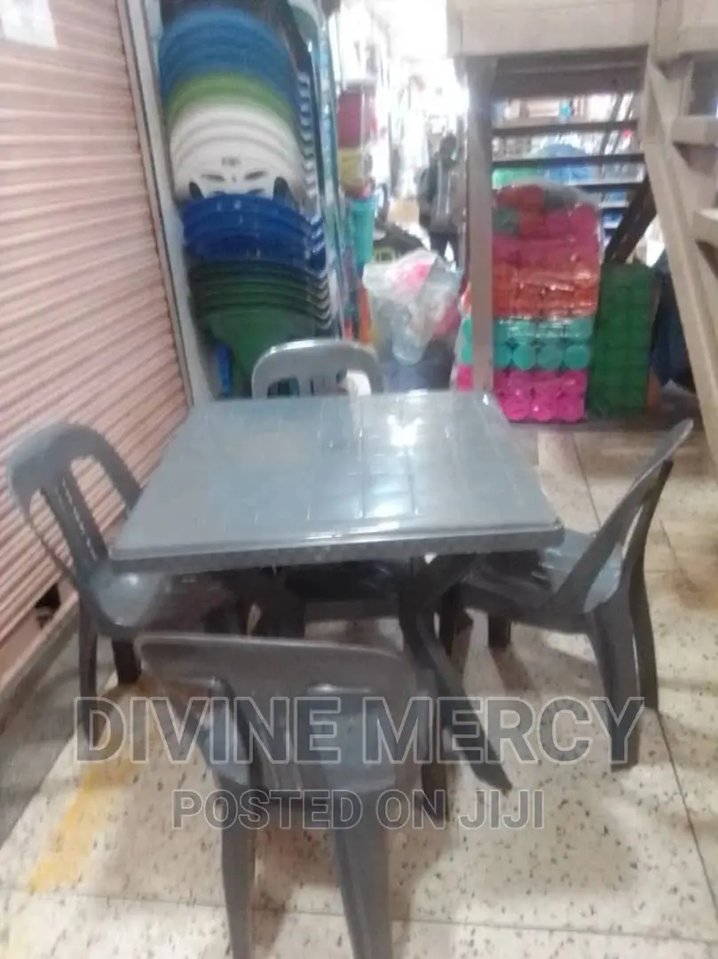 Aset of Plastic Table and Chairs