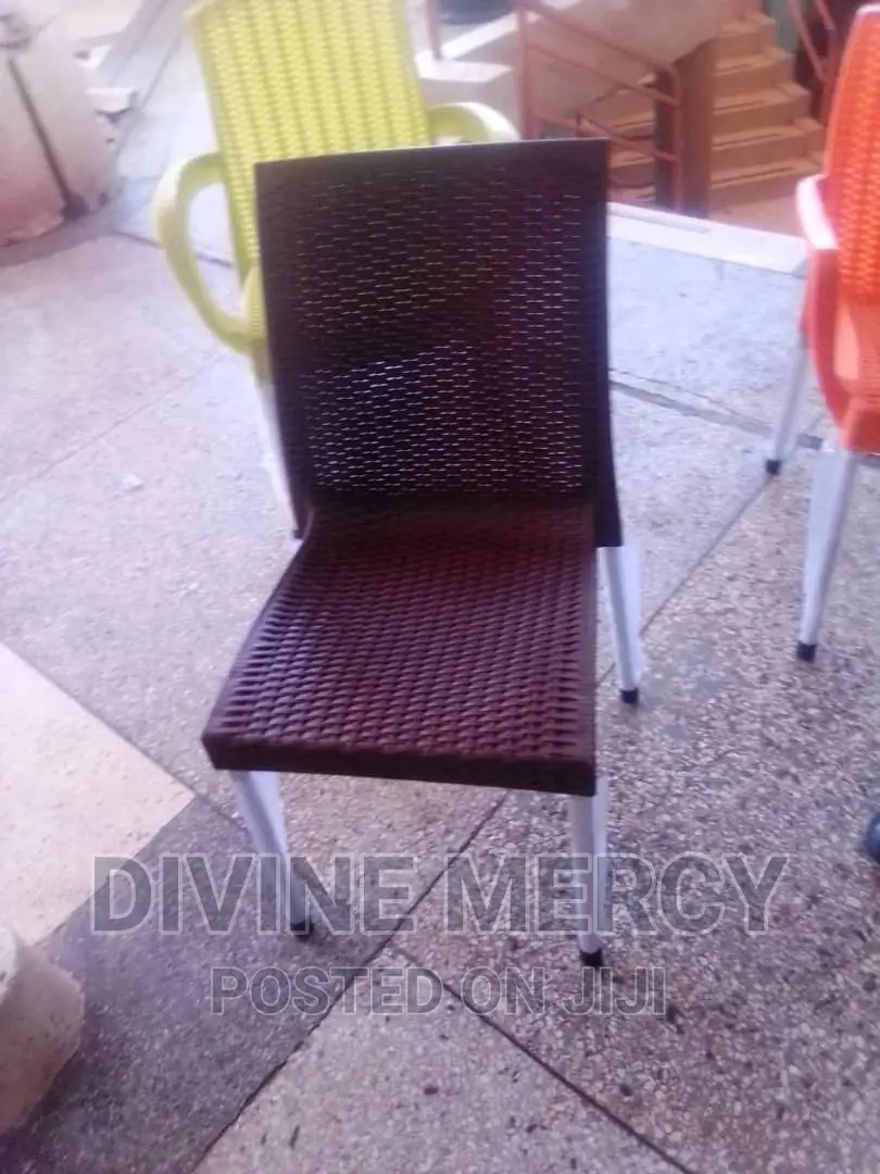 Armless Chair