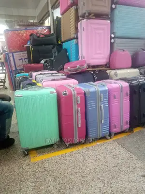 Original Plastic Suitcase.Medium.( Pink)