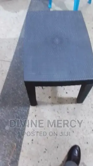 Dinng Mat Table