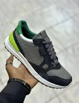 Original Classy Men’S Grey Sneakers