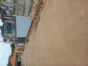 Furnished 4bdrm Duplex in Kira Gated Estate for sale