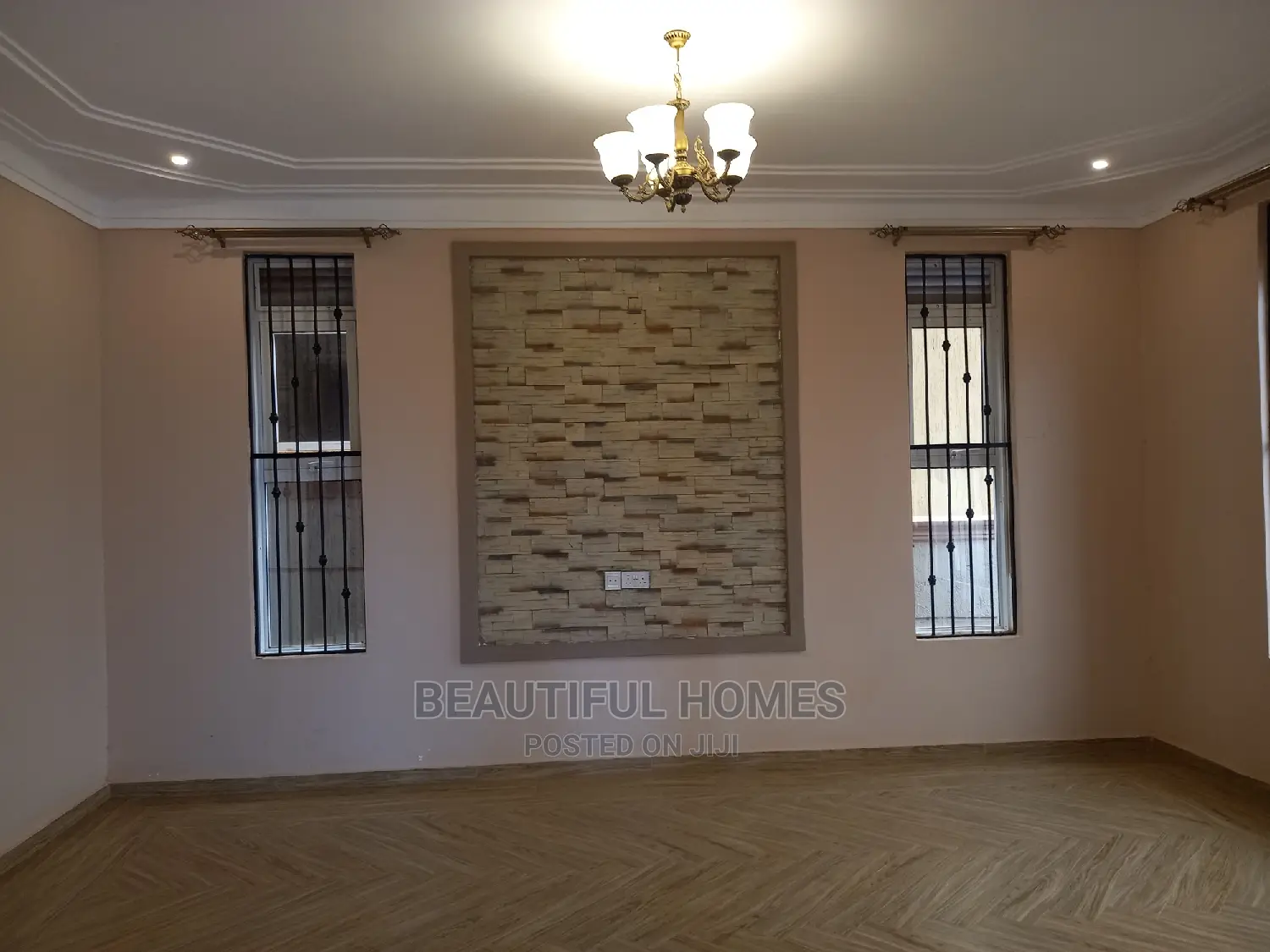 Furnished 4bdrm House in Kira for sale