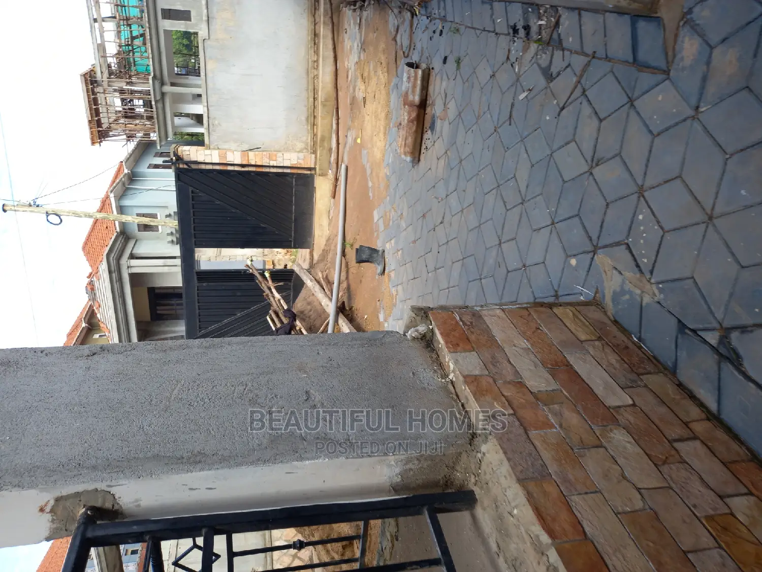 Furnished 4bdrm Maisonette in Najjera All Tarmack, Nakawa for sale