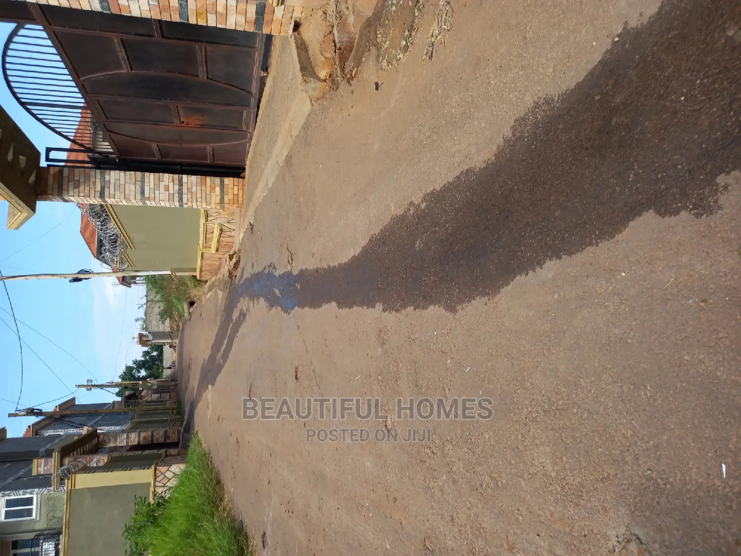 Furnished 5bdrm Mansion in Kira First Class for sale