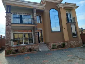 Furnished 5bdrm Mansion in Kira First Class for sale