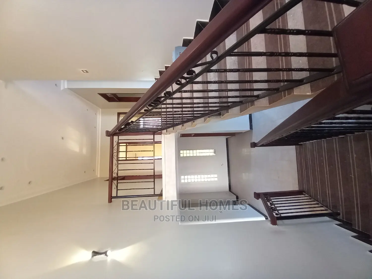 Furnished 5bdrm Duplex in Kira Classy for sale
