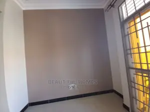 Furnished 5bdrm Duplex in Kira for sale