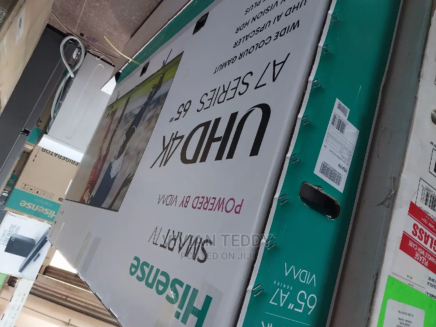 Brand New Boxed 65" Led Hisense TV Smart Uhd