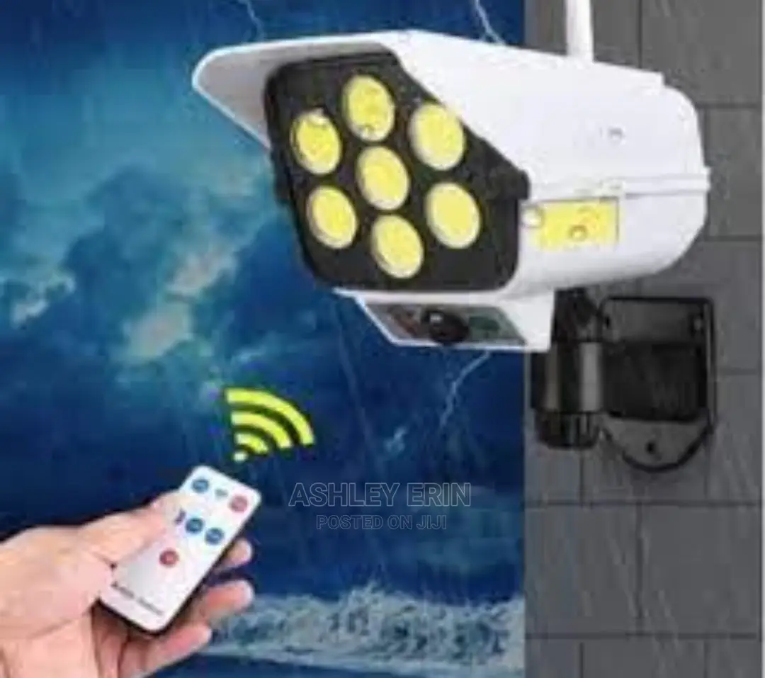 Remote Control Solar Stimulation Sensor Flood Light