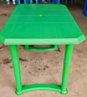 Plastic Rectangular Table(Bar and Restaurant)