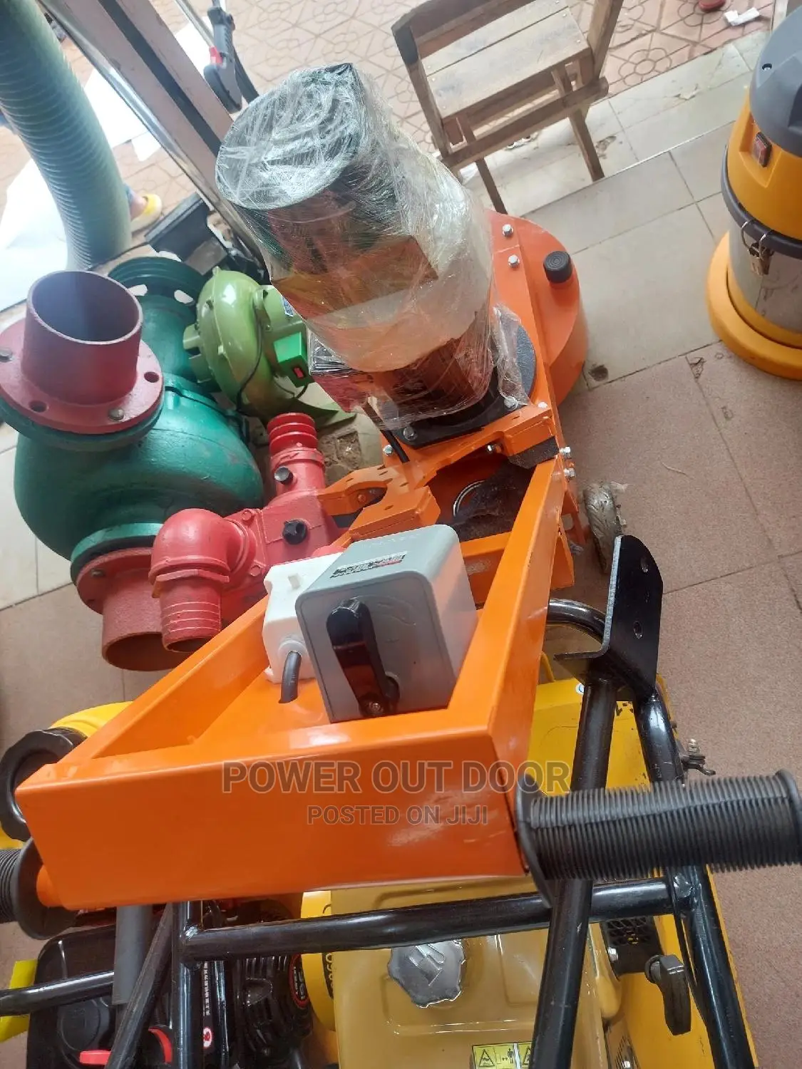 Floor Scrubber 3-Phase
