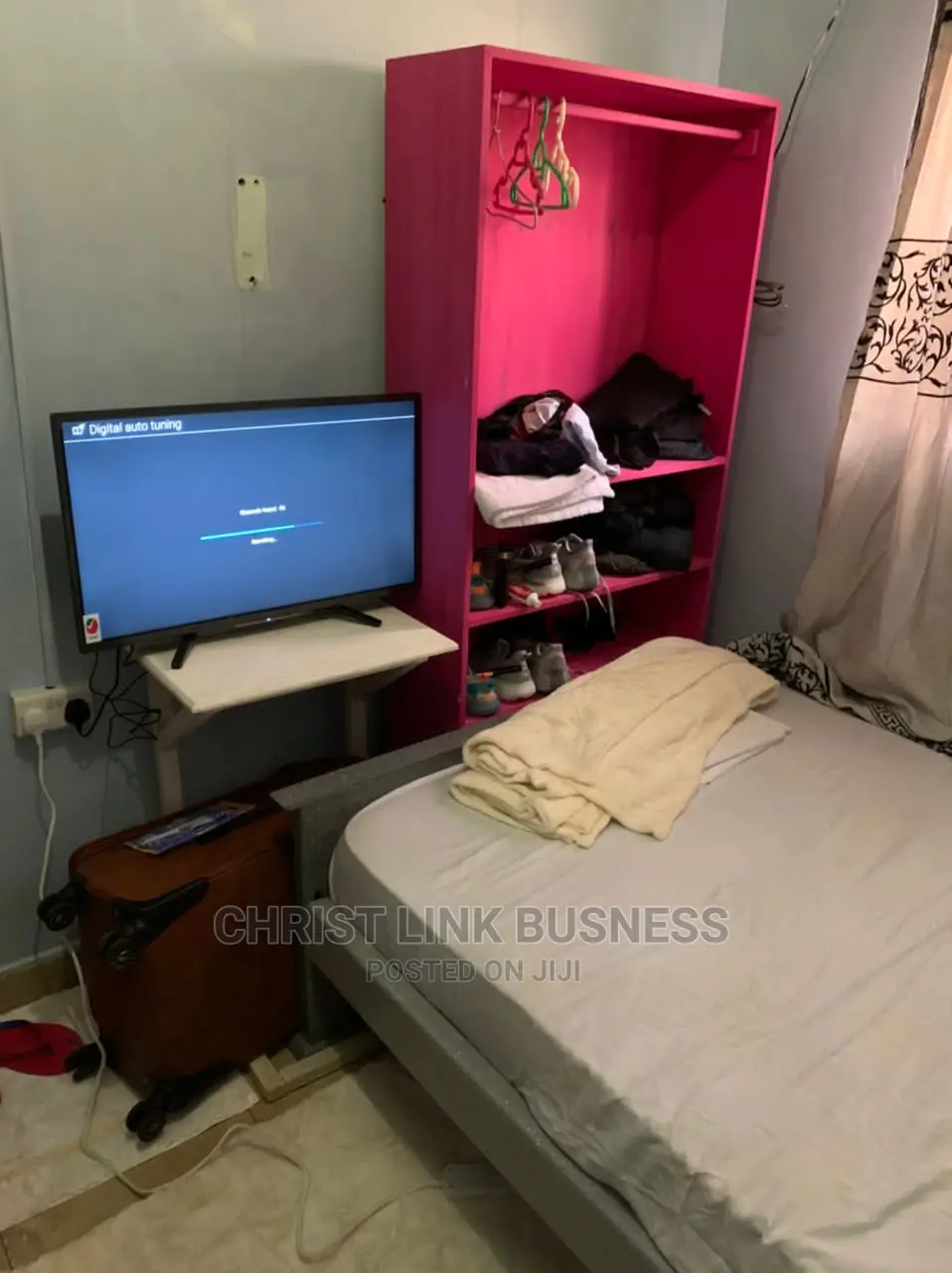 Furnished Apartments/Rooms* 