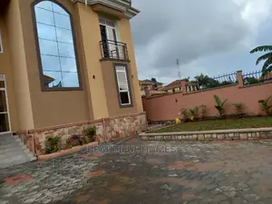 Furnished 5bdrm House in Kira for sale