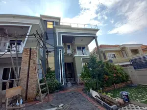 Furnished 5bdrm Duplex in Kira Mamerito Road for sale