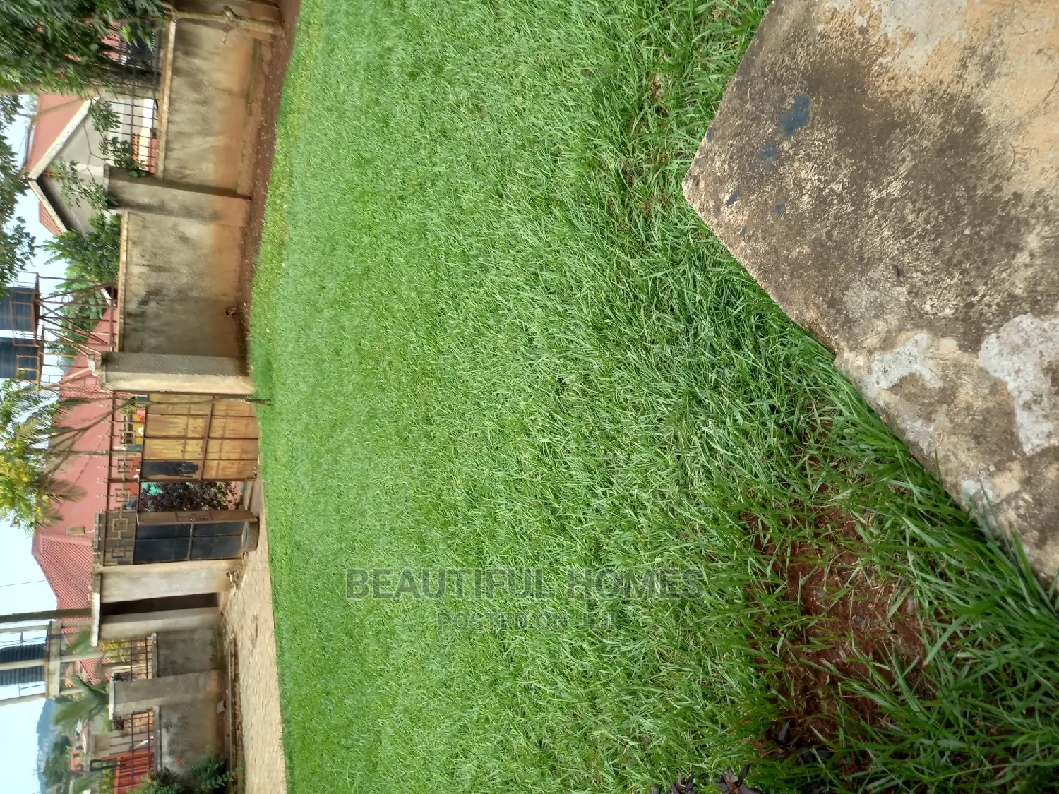 Furnished 3bdrm House in Kira for sale