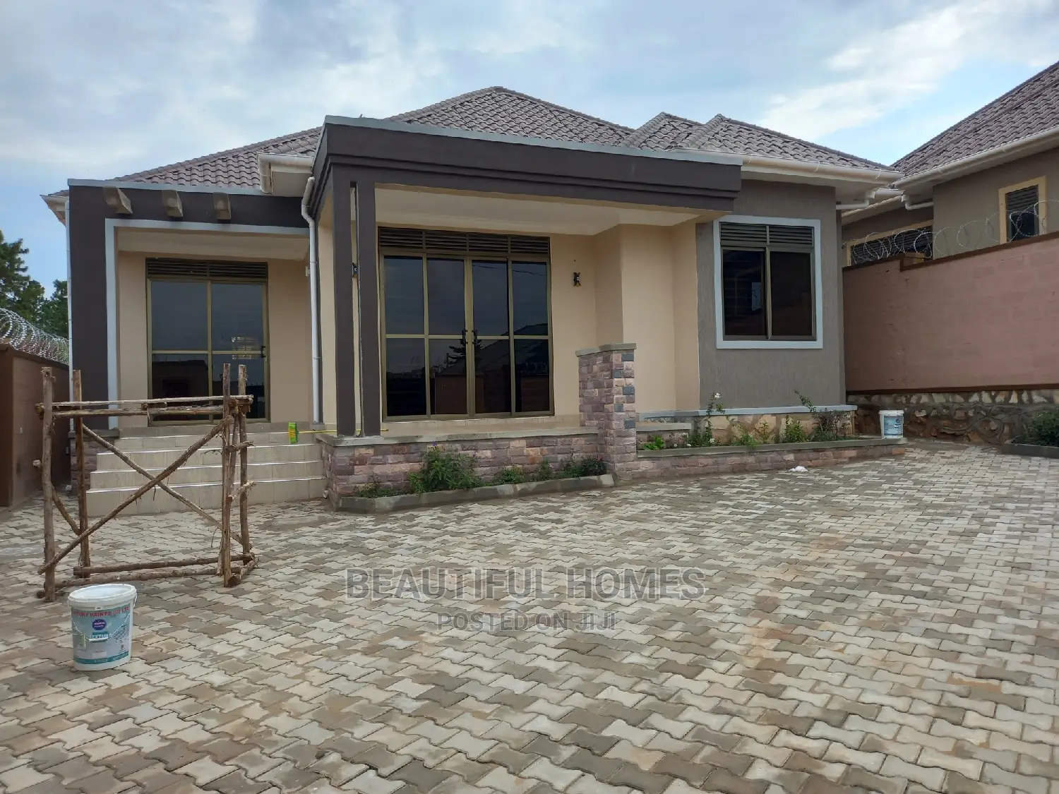 Furnished 3bdrm House in Nakwero Canaan Sites, Kira for sale