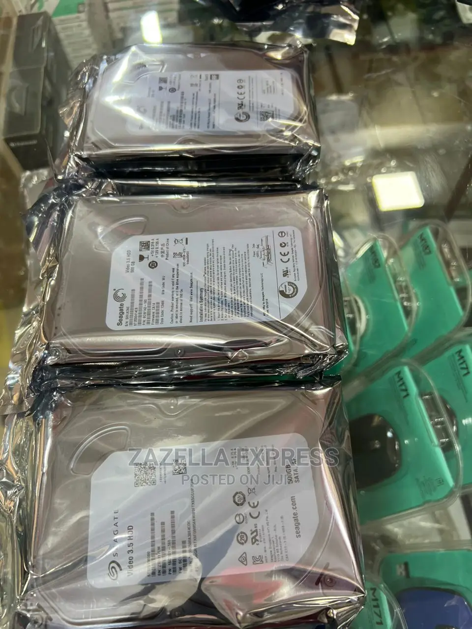 Seagate 1tb Desktop HDD Internal Hard Disk Drive -Silver/Bla