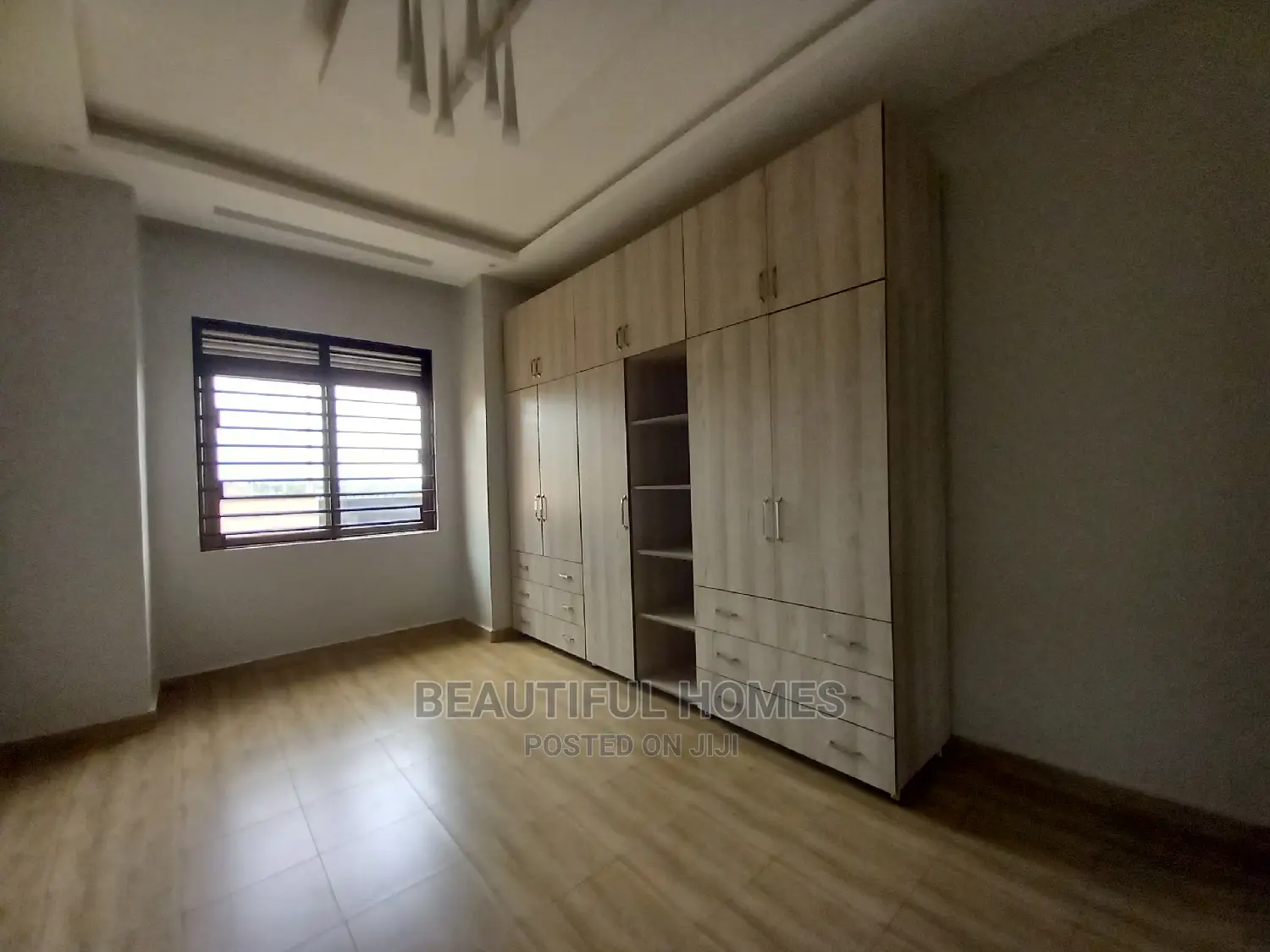 Furnished 3bdrm Bungalow in Kira for sale
