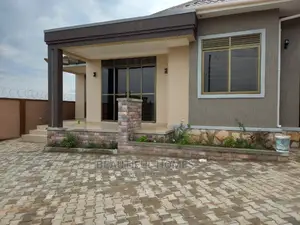 Furnished 3bdrm Bungalow in Kira for sale