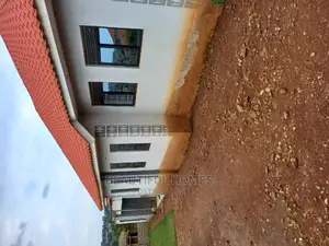 Furnished 3bdrm House in Kira for sale
