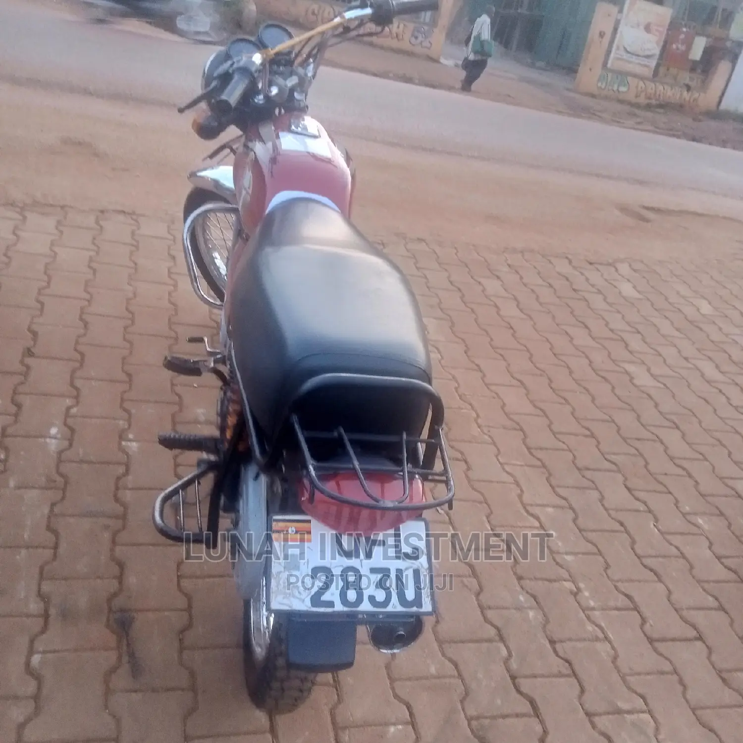 Bajaj Boxer 2022 Red