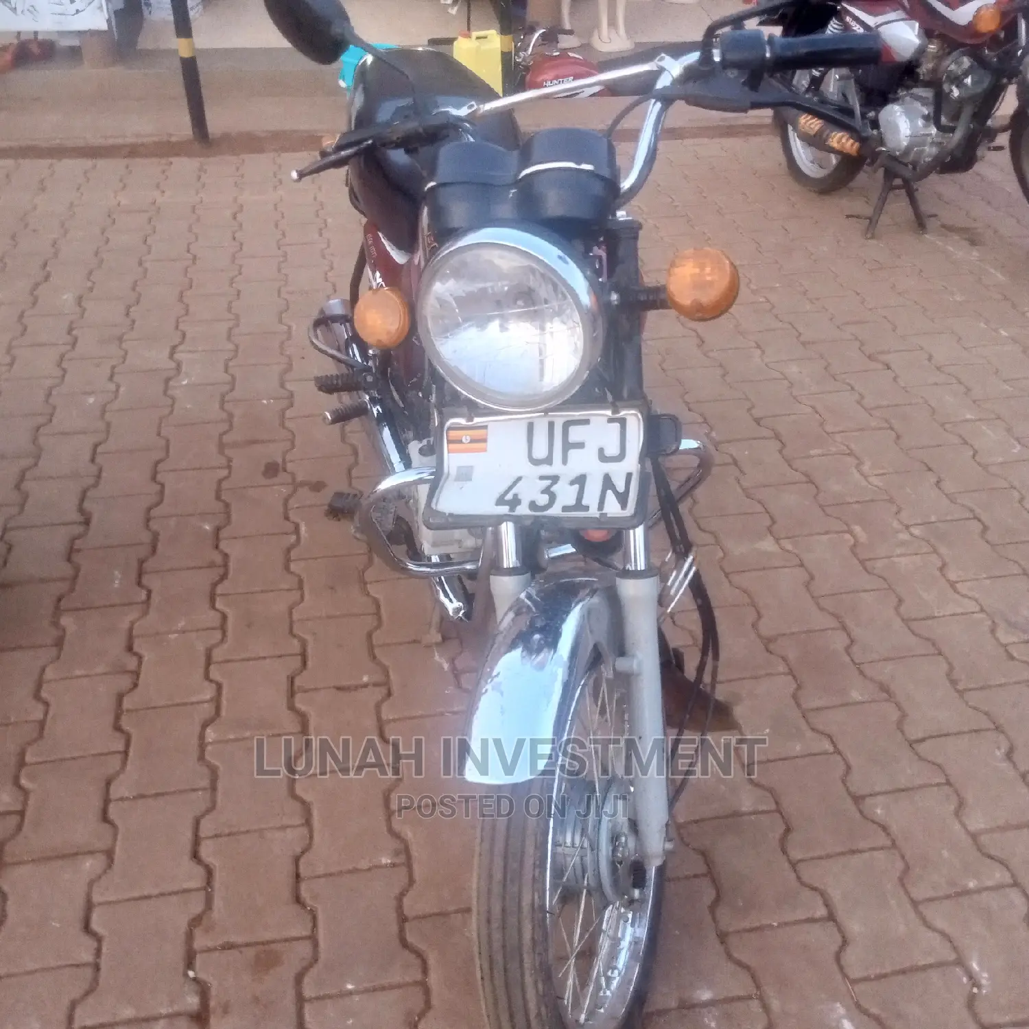 Bajaj Boxer 100 2023 Red