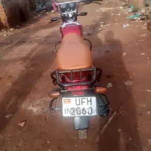 Bajaj CT 110X 2022 Red
