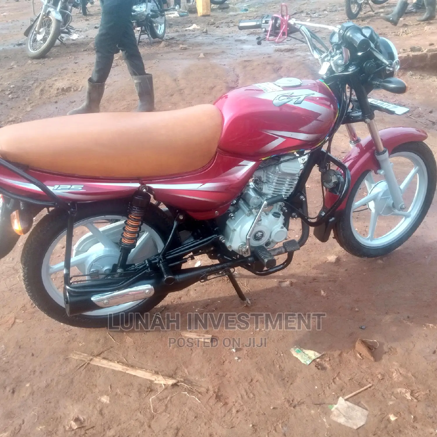 Bajaj CT 110X 2022 Red