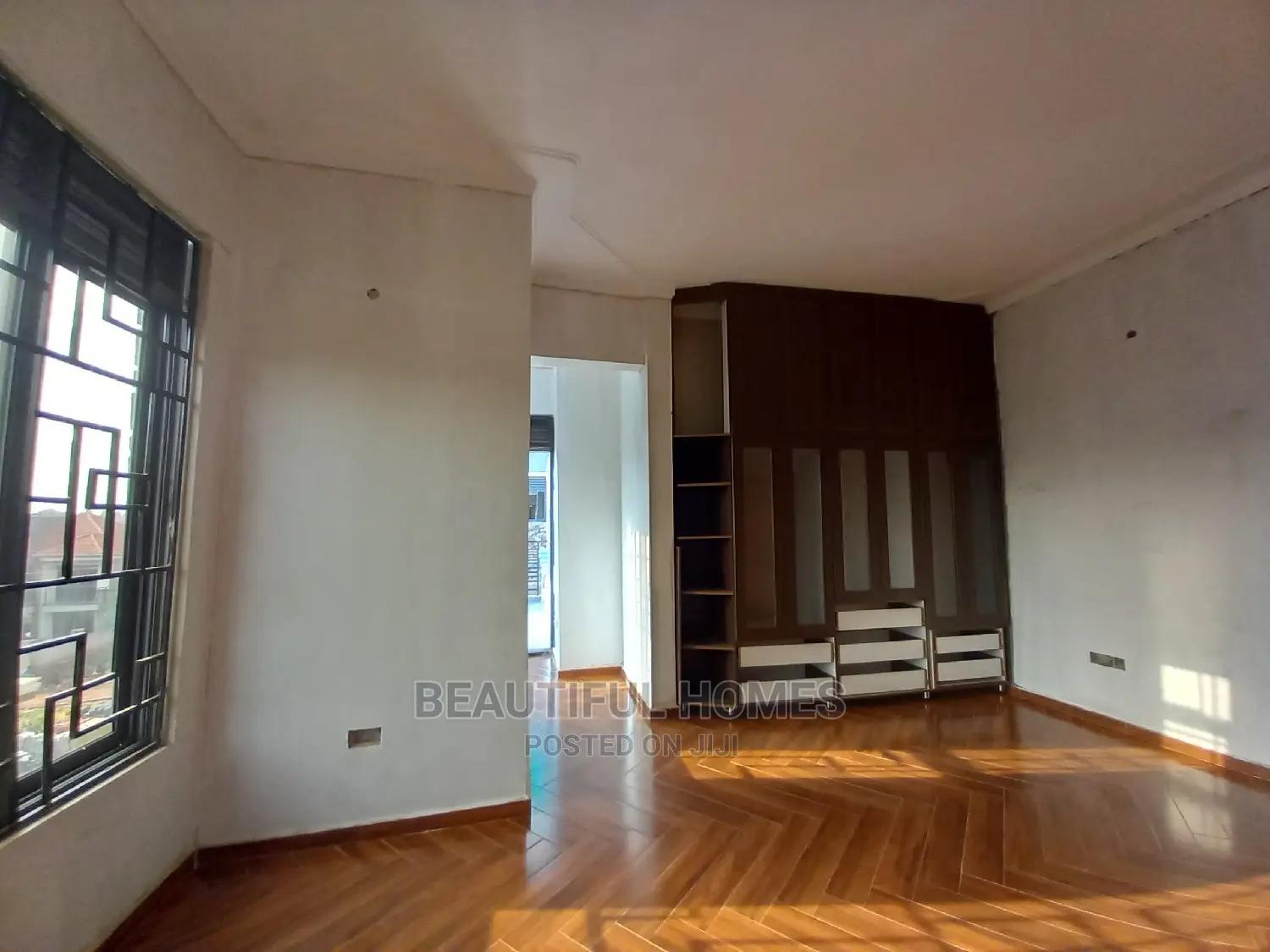 Furnished 5bdrm Mansion in Kyanja Beautiful, Nakawa for sale