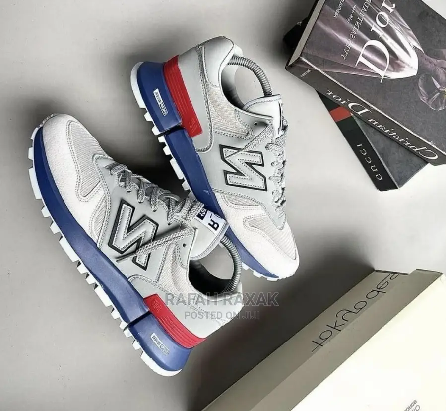 Original Grey Unisex New Balance Sneakers