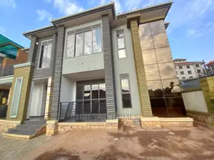 Furnished 5bdrm Duplex in Kyanja Tarmacked, Nakawa for sale