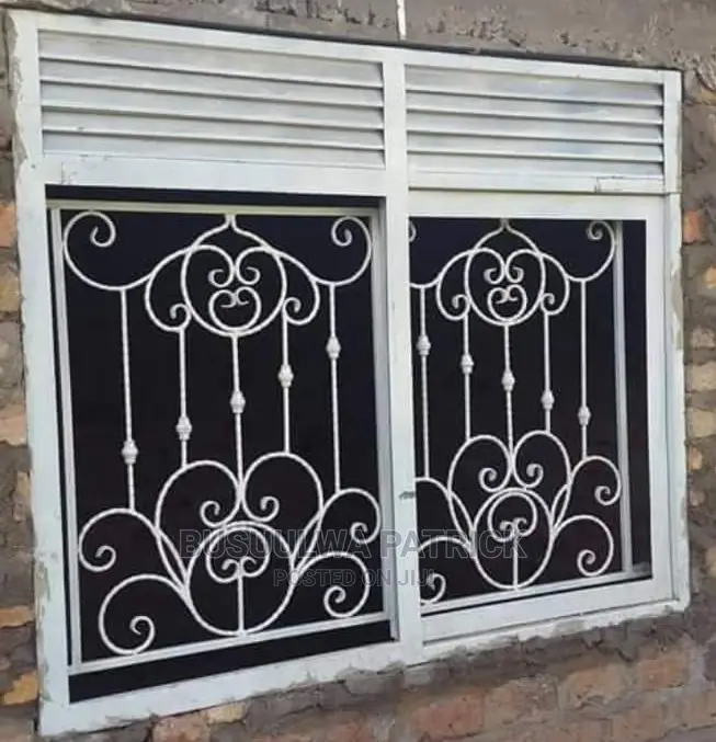 Front Sliding Window