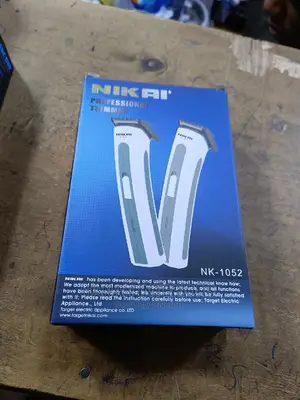 Electronic Rechargeable Shavers