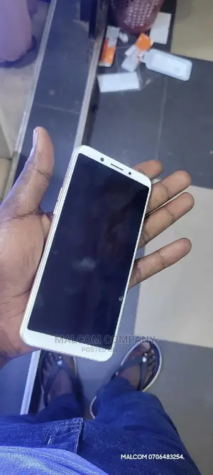 New Oppo A83 128 GB Gold