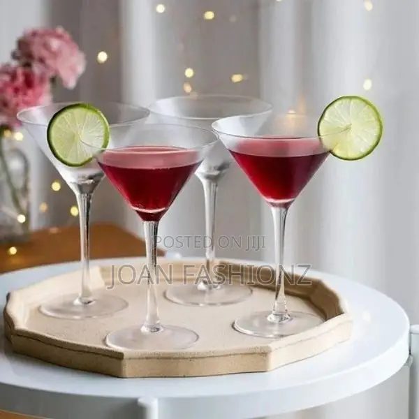 Quality 6 Cocktail and Wine Glasses-Transparent