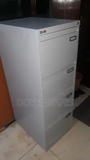 Mint Used Cabinets