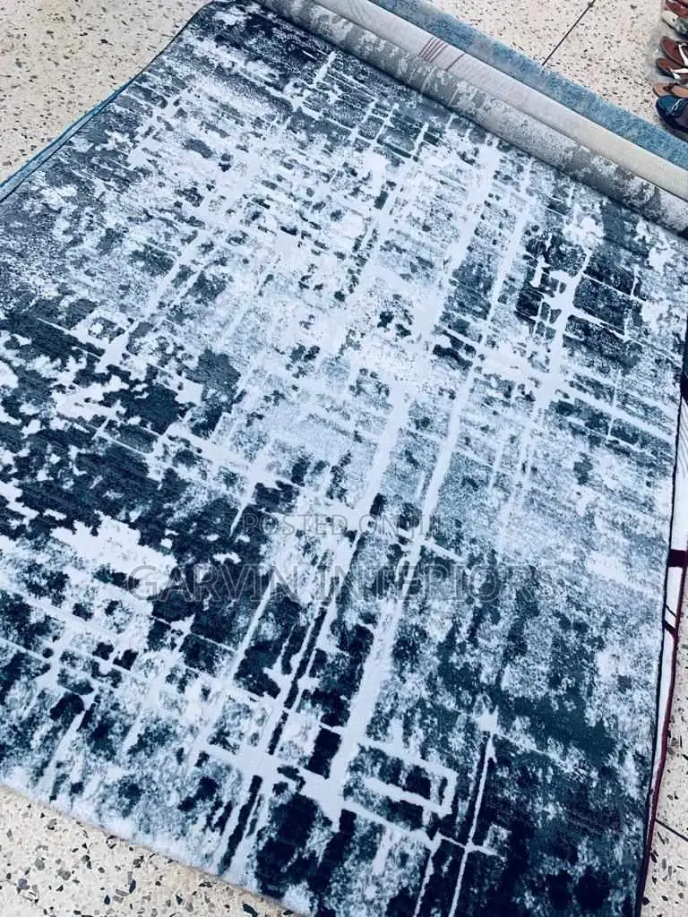 Center Carpet Available