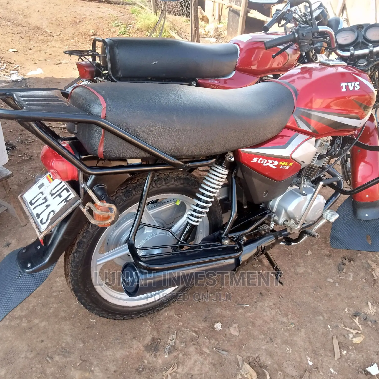 TVS HLX 125 2022 Red